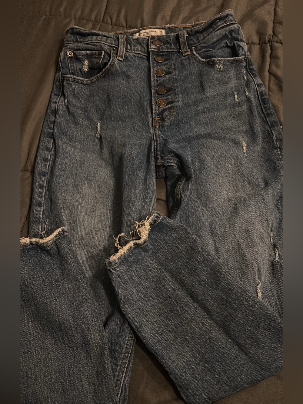A&F mom Jean